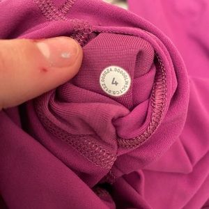 Pink Lululemon leggings